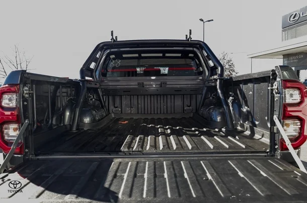 2022 Toyota HILUX Rugged X image 24