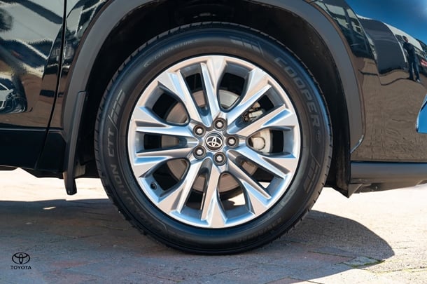 2021 TOYOTA Kluger Hybrid AWD GRANDE image 31