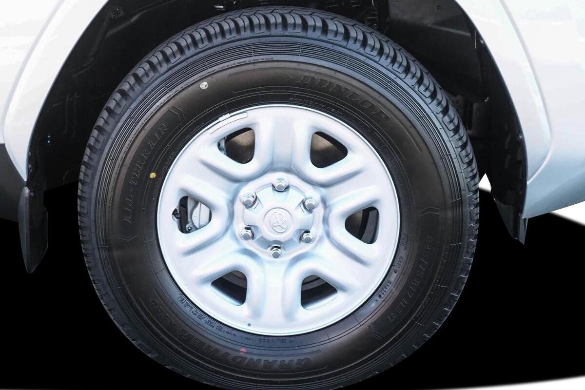 2025 Toyota Landcruiser GX Auto 4x4 image 19