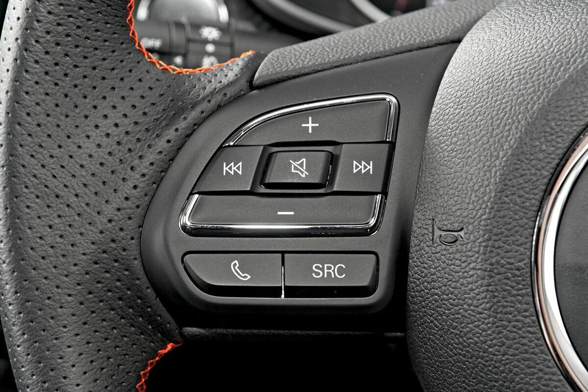 2024 MG ZST Vibe Auto MY24 image 14