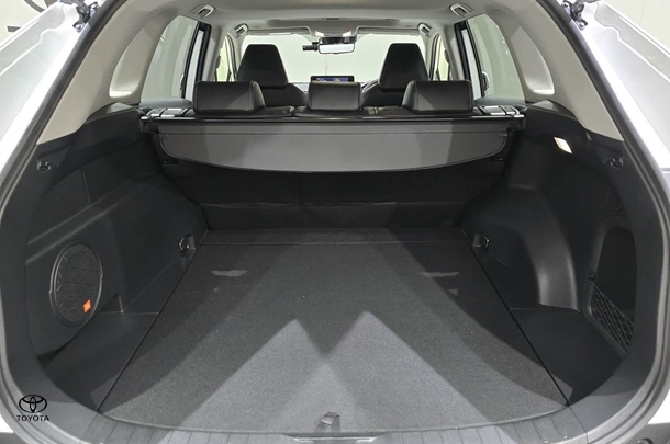 2024 Toyota RAV4 Hybrid Cruiser-AWD image 32