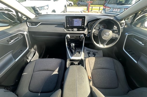 2020 Toyota Rav4 Hybrid GXL-2WD image 11
