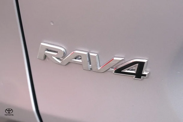 2022 Toyota Rav4 Hybrid GX AWD image 21