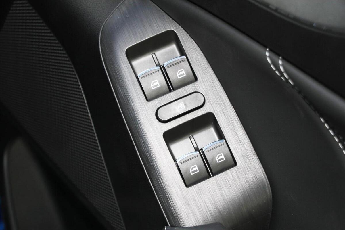 2024 GWM Ute Cannon Lux Auto 4x4 Dual Cab image 19