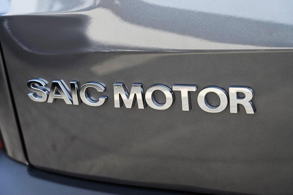 2024 LDV D90 Executive Auto 4x4 image 9