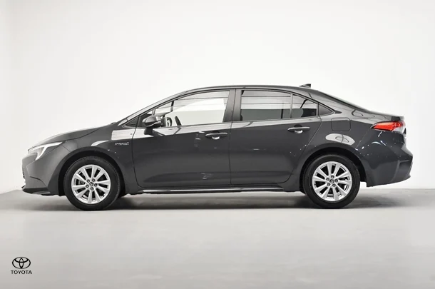 2024 Toyota Corolla Sedan Hybrid SX image 4