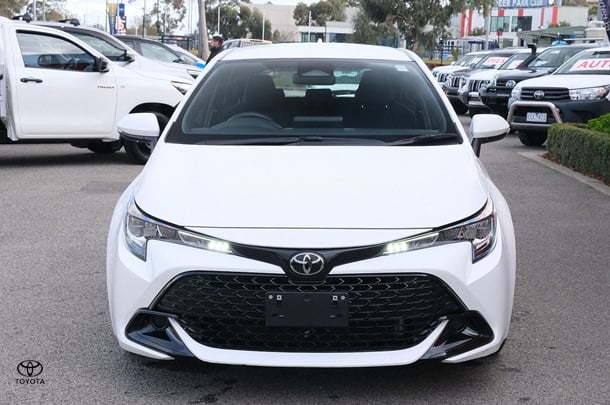 2023 Toyota Corolla Ascent Sport image 3