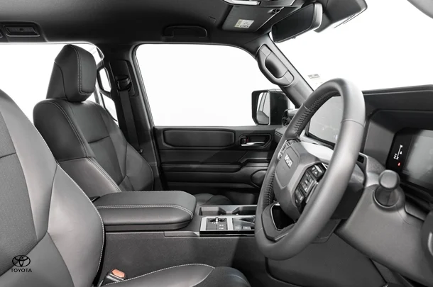 2024 Toyota Prado GXL image 26