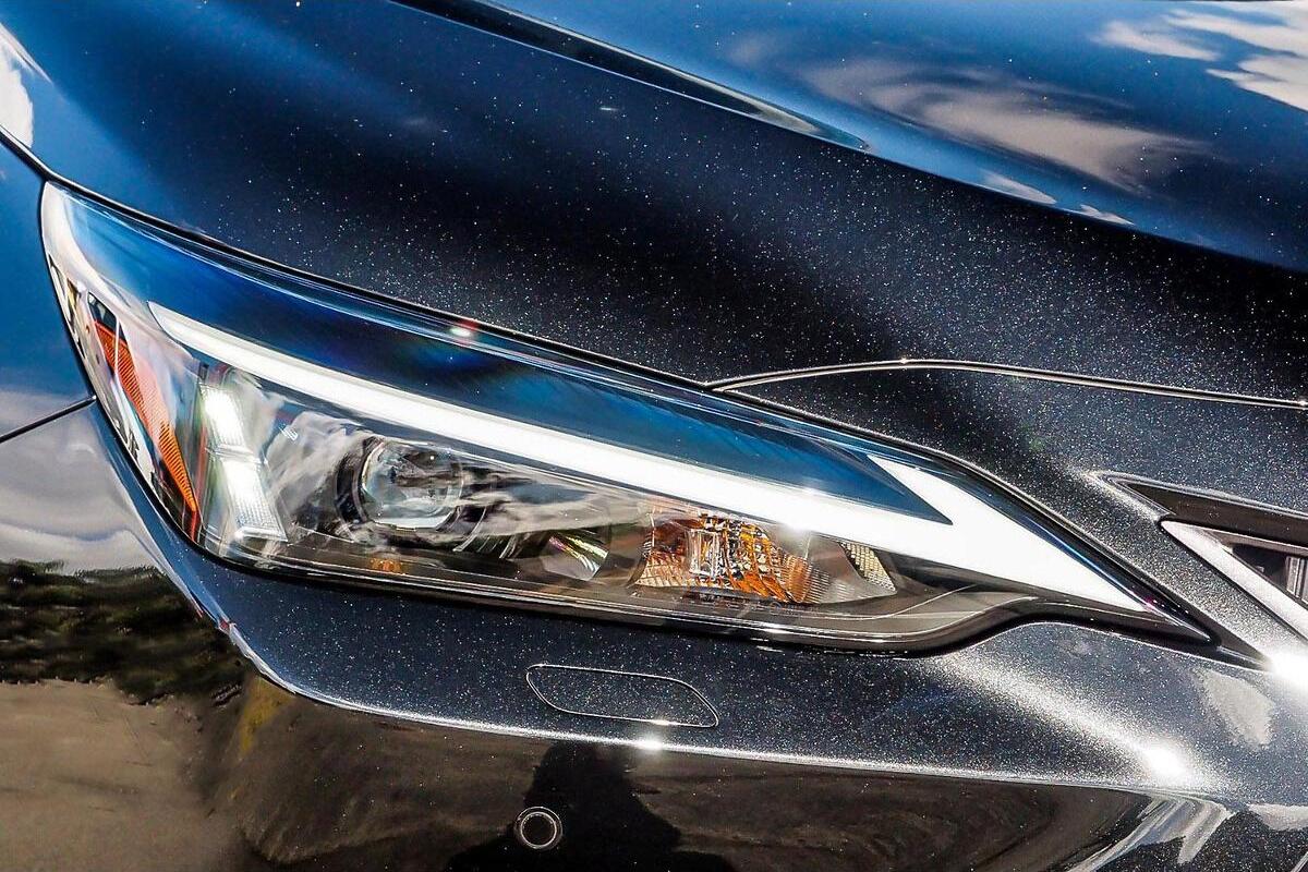 2025 Lexus NX NX350h Luxury Auto 2WD image 8