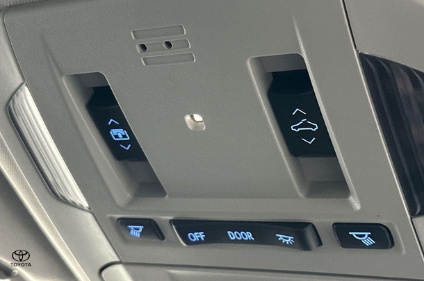 2021 Toyota Kluger AWD GRANDE image 45