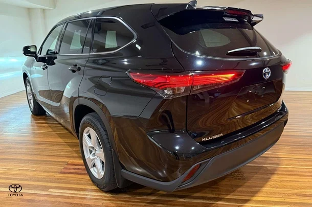 2021 Toyota Kluger Hybrid GX AWD image 2