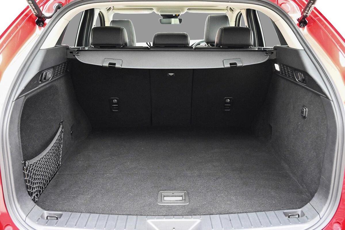 2024 Mazda CX-60 P50e GT KH Series Auto i-ACTIV AWD image 10