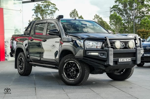 2018 Toyota HILUX Rugged image 2