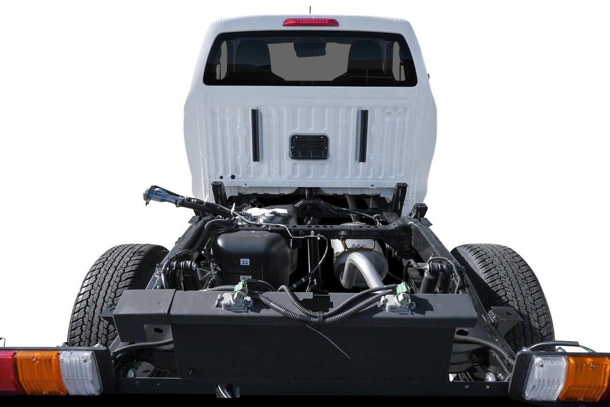 2024 Isuzu D-MAX SX High Ride Manual 4x2 MY24 image 9