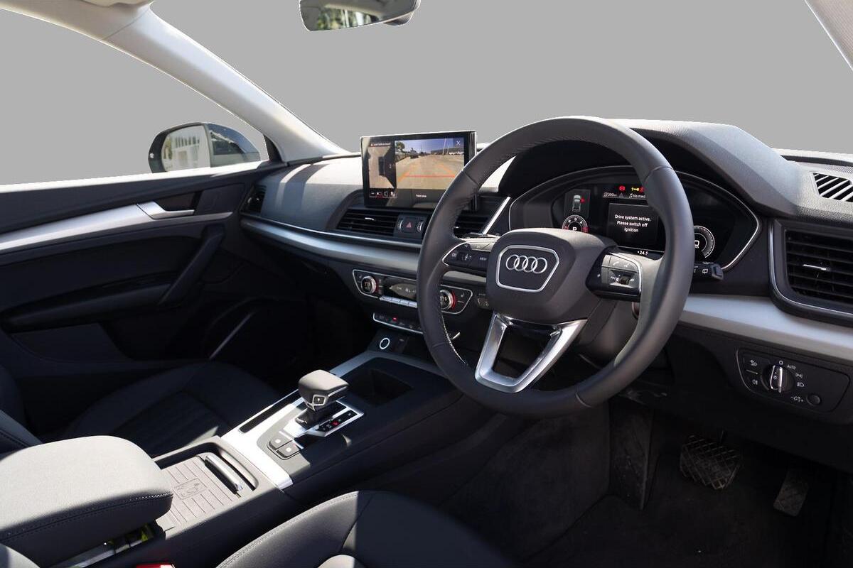 2024 Audi Q5 35 TDI Auto MY25 image 7