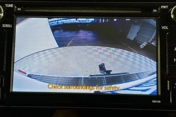 2021 Toyota LANDCRUISER GXL image 14