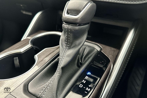 2023 Toyota Kluger 4x2 GRANDE image 29