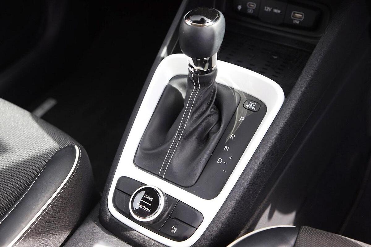 2025 Hyundai Venue Elite Auto MY25 image 14