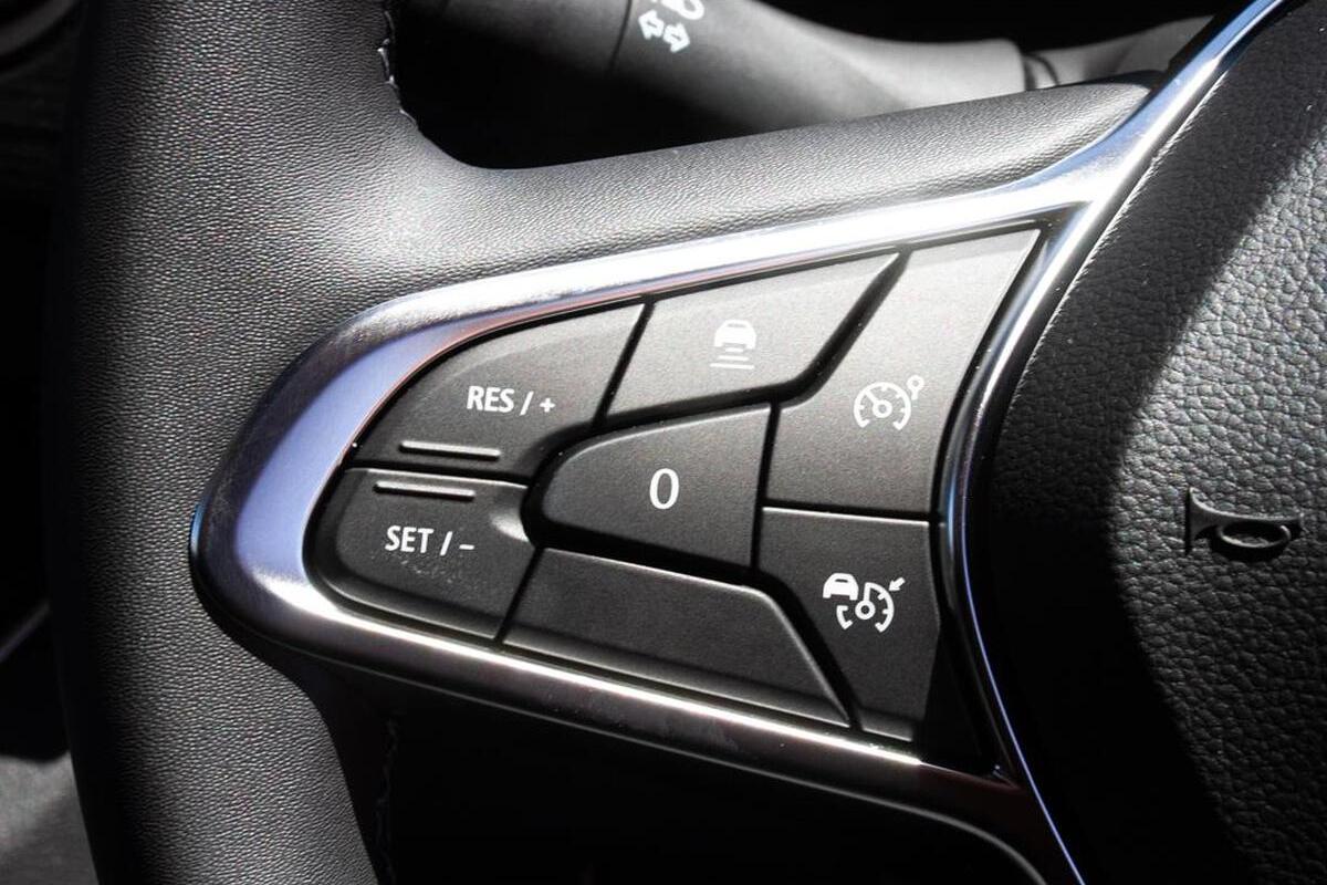 2024 Renault Trafic Premium LWB Auto MY24 image 16