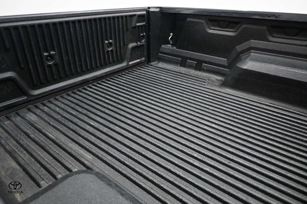 2018 Toyota Hilux 4x4 SR5 image 22