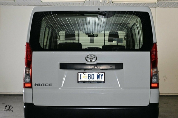 2019 Toyota Hiace LWB image 23