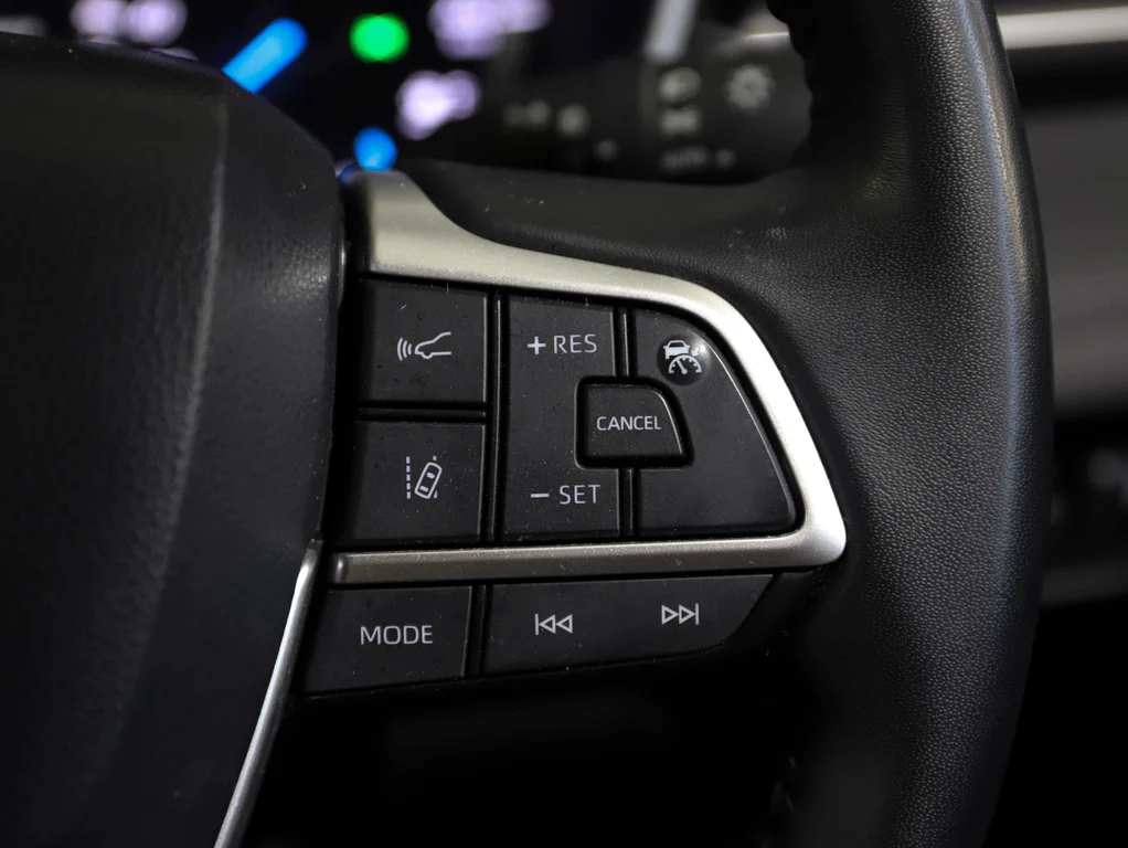 2023 Toyota Kluger Hybrid GX AWD image 11