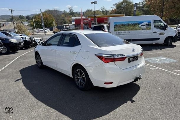 2019 Toyota Corolla Hatch SX image 5