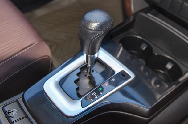 2019 Toyota Fortuner GX image 14