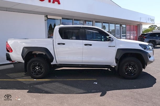 2023 Toyota Hilux GR Sport image 5