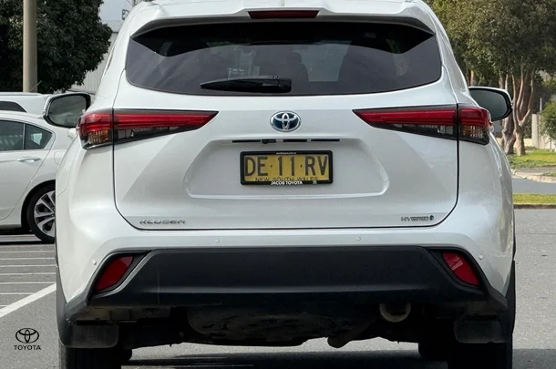 2022 Toyota KLUGER HYBRID GX AWD image 6