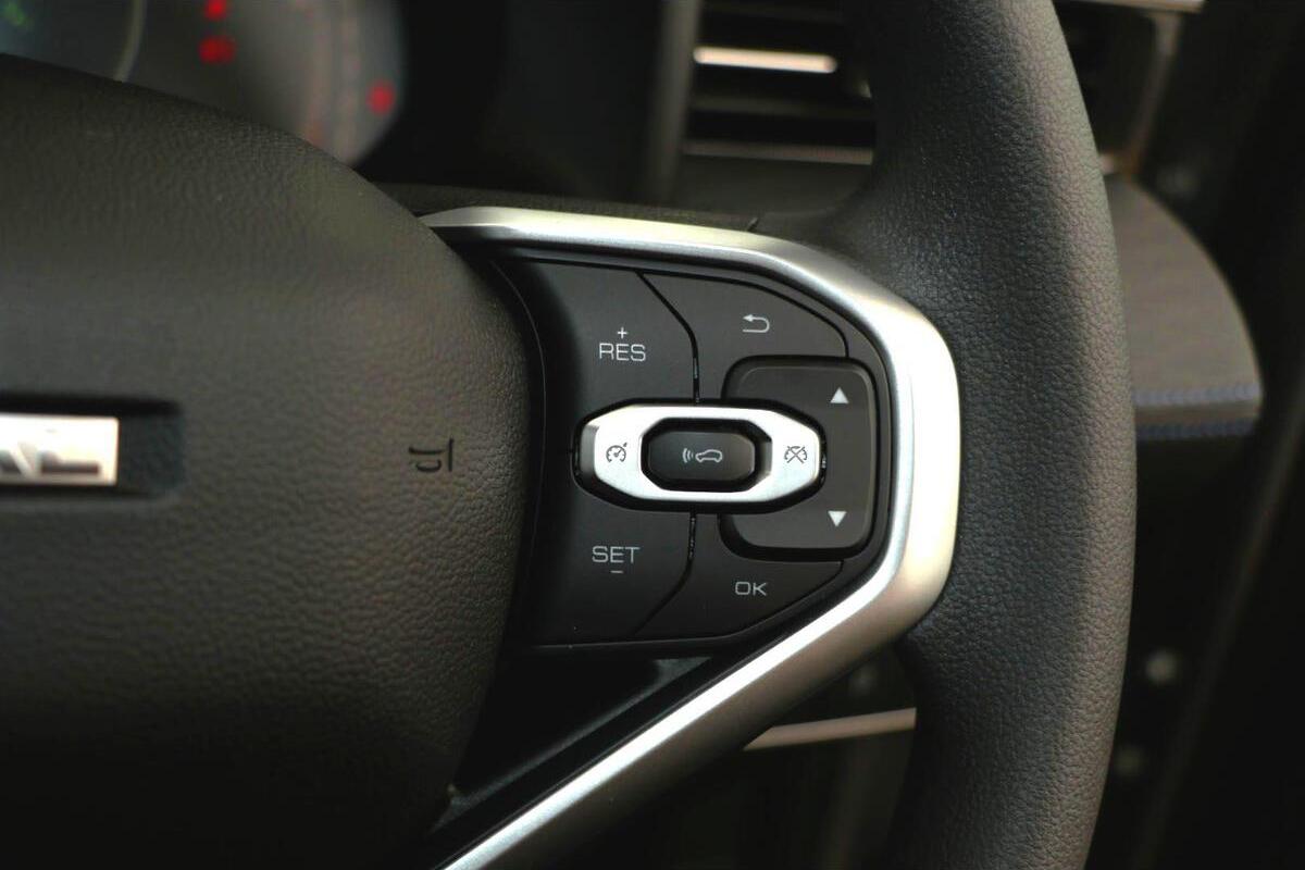 2024 GWM Haval Jolion Premium Hybrid Auto image 16