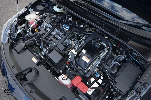 2018 Toyota Corolla ZR image 6
