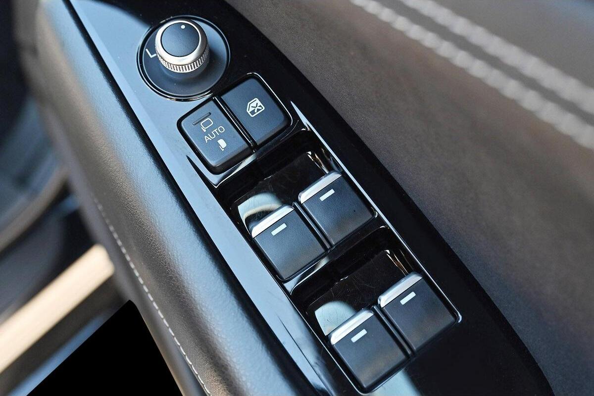 2024 Mazda 6 G35 Atenza GL Series Auto image 14