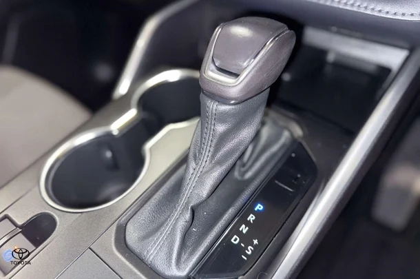 2021 Toyota Kluger Hybrid GX AWD image 24