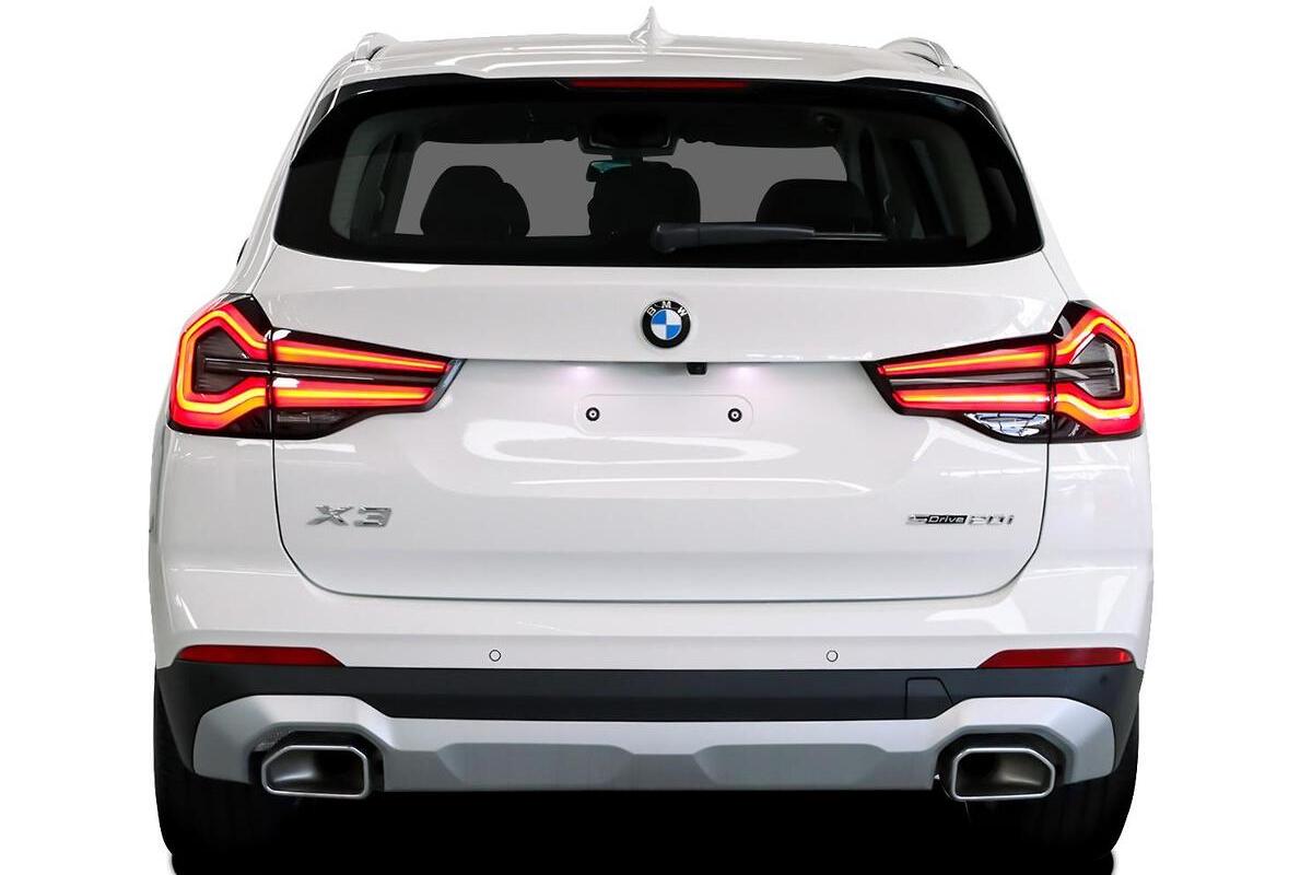 2024 BMW X3 sDrive20i G01 LCI Auto image 3