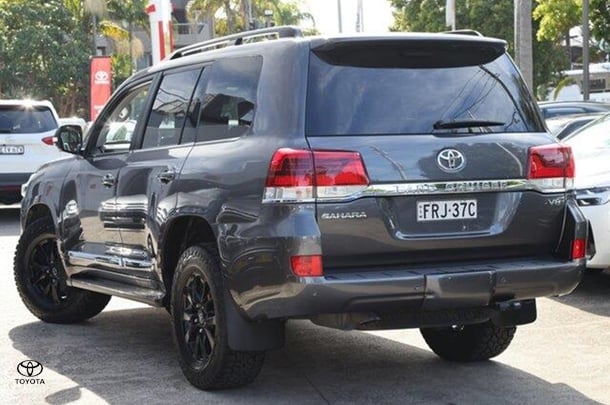 2021 Toyota Landcruiser Sahara image 3