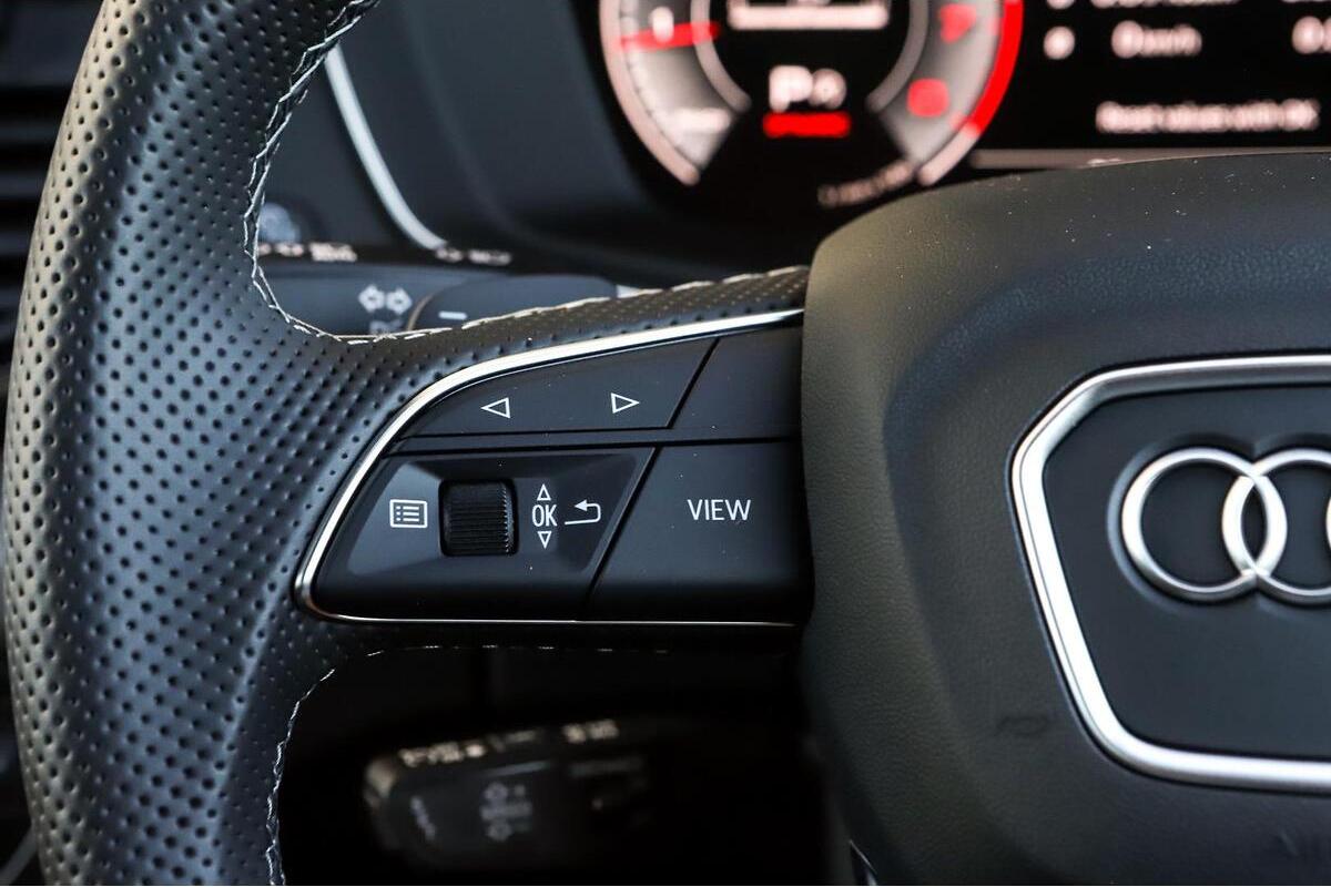 2025 Audi Q5 45 TFSI S Line Auto quattro ultra MY25 image 14