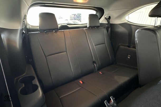 2024 Toyota Kluger Hybrid AWD GRANDE image 43