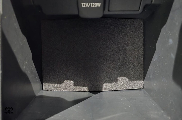 2024 Toyota Corolla Cross Hybrid Atmos 2WD image 27