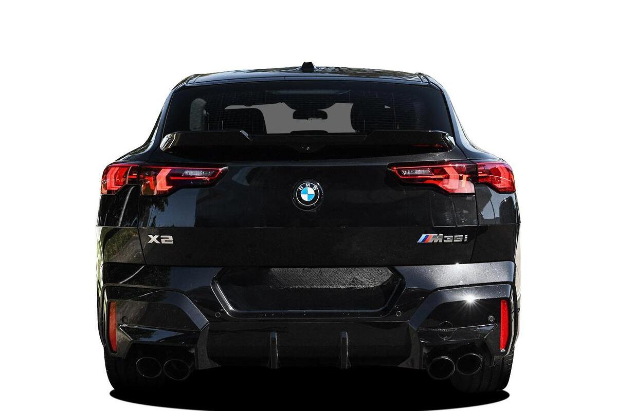2025 BMW X2 M35i xDrive U10 Auto AWD image 3