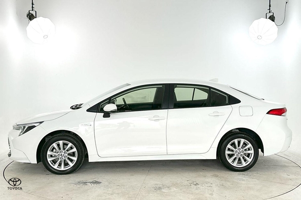 2024 Toyota Corolla Sedan Hybrid Ascent Sport image 8