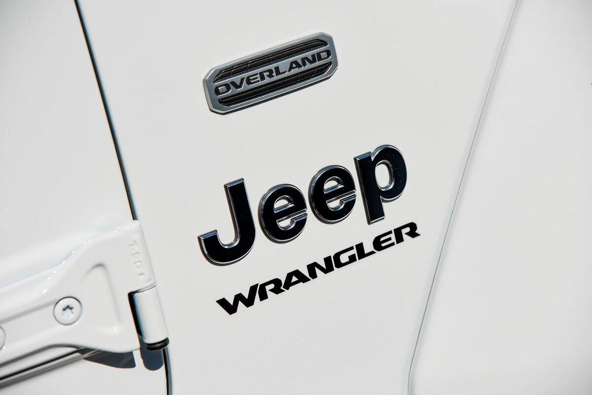 2024 Jeep Wrangler Unlimited Overland Auto 4x4 MY24 image 11