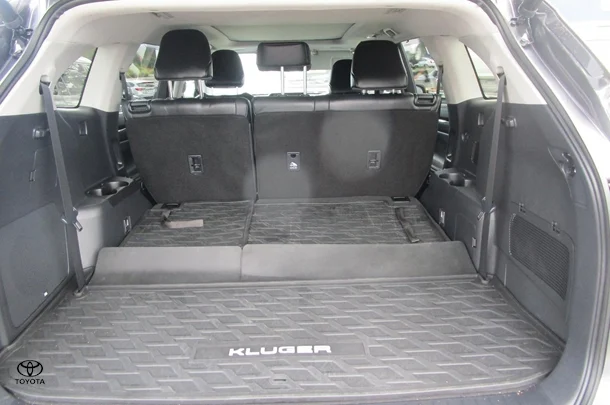 2021 Toyota Kluger Hybrid AWD GRANDE image 9