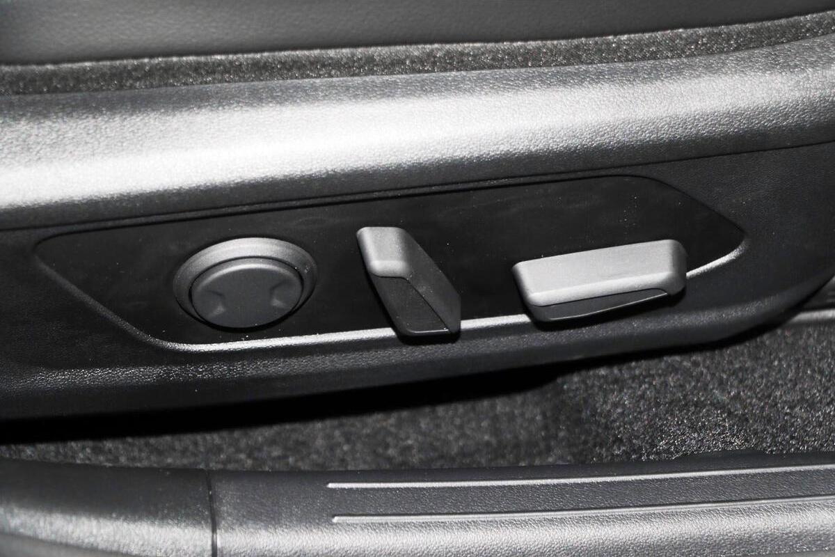 2024 Hyundai i30 Premium Auto MY25 image 14