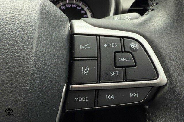 2023 Toyota KLUGER GXL AWD image 20