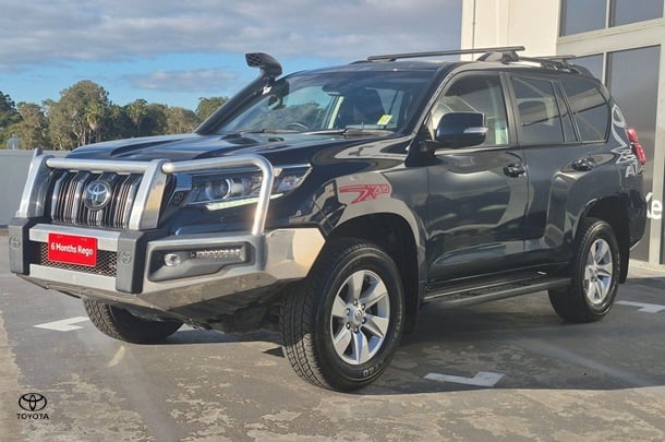 2022 Toyota Prado GXL image 4
