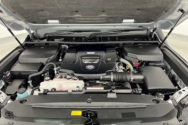 2022 Toyota Landcruiser GX image 22