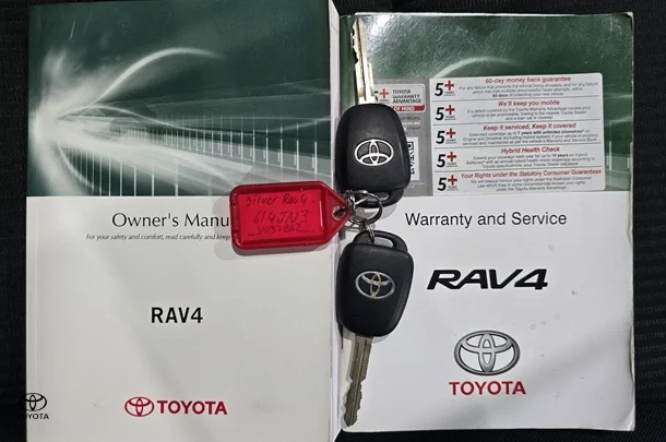 2018 Toyota RAV4 GX-2WD image 30