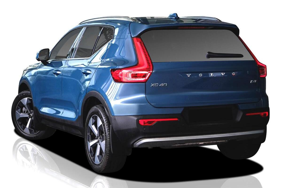 2024 Volvo XC40 Ultra B4 Bright Auto AWD MY25 image 4