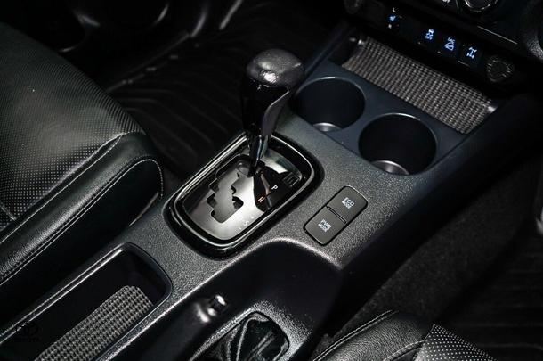 2019 Toyota Hilux 4x4 Rugged X image 25